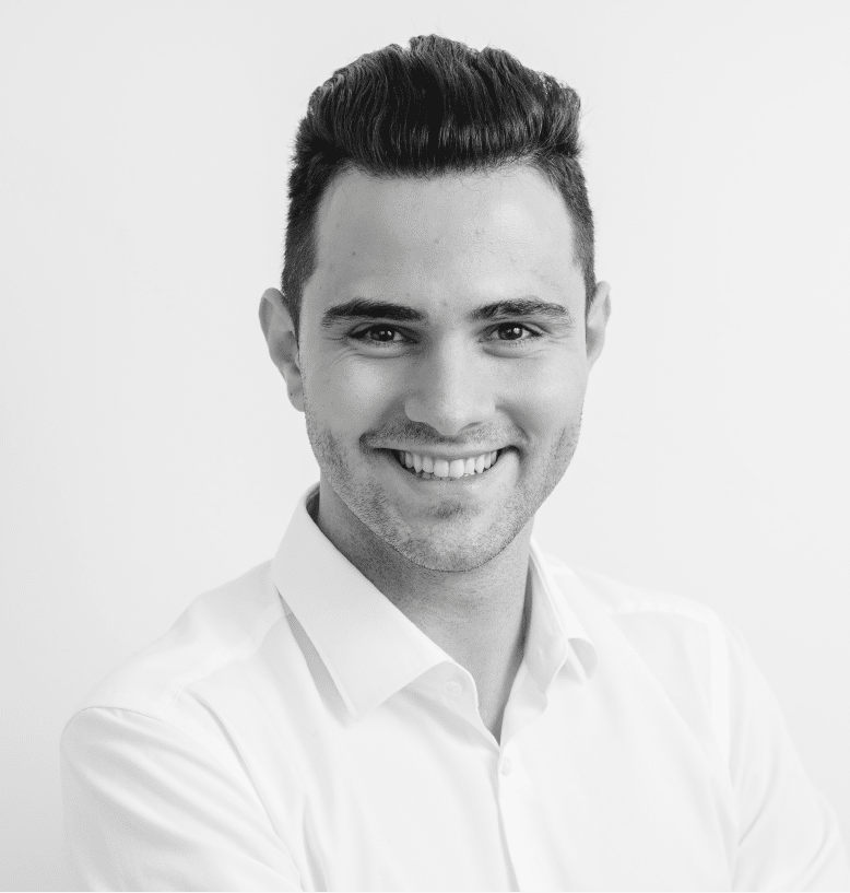 HELLO BEAUTY Marketing GmbH - Hansjörg Zollner HELLO BEAUTY Marketing GmbH - Hansjörg Zollner - Es ist herrlich zu sehen wie viele Institute uns bereits das Vertrauen schenken. Ich bin süchtig danach zu erleben wie unser Online Marketing eure Saldenlisten pusht.